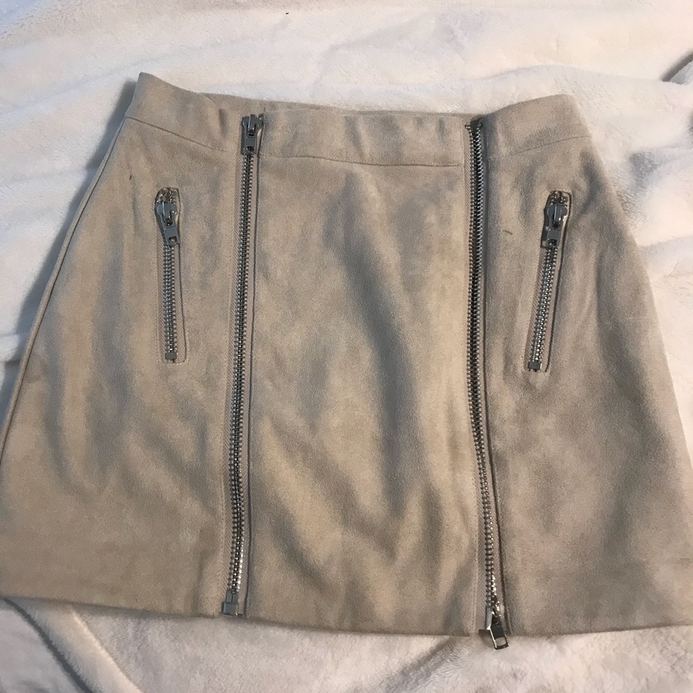 Tan mini skirt small